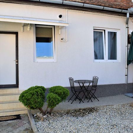 Little House Apartment ซีบิว ภายนอก รูปภาพ